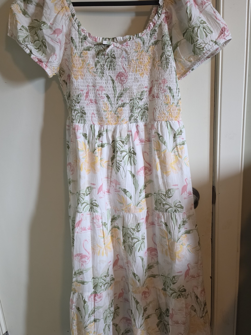 Place Women's White Dress with Pink Flamingo and Green Leaf Print